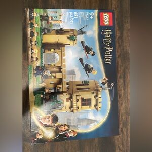 LEGO Harry Potter Hogwarts Castle Flying Set - BRAND NEW